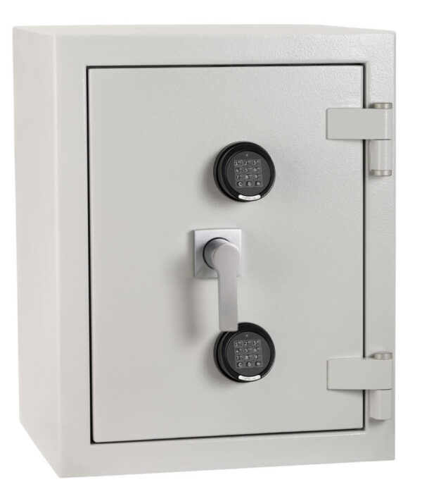 The De Raat Prisma grade 5 size 2ee is a high quality euro grade 5 security safe. Perfect for storing up to £100,000 cash or £1m of jewellery. Normally classed as a commercial safe or retailer safe. it is also a fire safe and it comes with an LPS30 certification for paper records. Insurance approved and a police preferred specification safe, this comes ready for base fixing. It features two electronic combination locks and is also available with twin key locks or key and electronic code locks.
