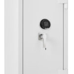 The De Raat Prisma Grade 5 size 3ke is a high security euro grade 5 safe. You can hold £100,000 of cash or up to £1m in jewellery/valuables. This is an AIS insurance approved safe that comes with 2 shelves. Its fire resistance is certified LFS30 for 30 minutes and it is prepared for base fixing with its supplied bolts. The safe comes dual locking by means of a high security key lock and electronic combination code lock.