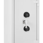 The De Raat Prisma Grade 4 size 5ee is a euro grade 4 seurity safe that is ideal as a retail safe, Commercial safe and safe for the home. Supplied with 2 shelves and furnished with 2 electronic code locks. This size is also available with twin key lock or key and digital lock.