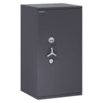 The Chubbsafes Trident DF T2 grade 4 405E is a euro grade 4, £60,000 cash rated security safe with 1 hour fire rating for paper. Perfect for use as a Commercial safe, Jewellers safe and safe for the home.