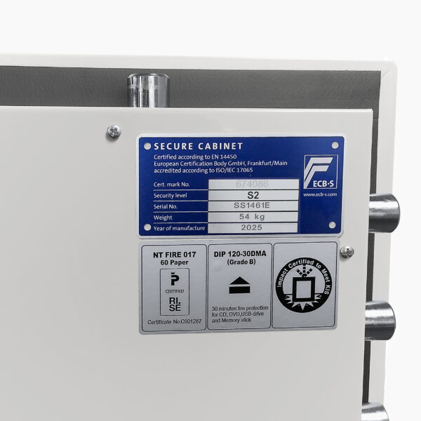 The SS1460 Series Fortress Pro SS1461E is a £4000 rated security safe and fire safe in one. It comes with a VdS electronic code lock.