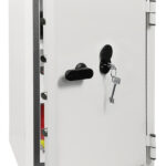 The Phoenix safe SS1460 Series Fortress pro, SS1463K is a high quality, fire and burglary security safe, This comes ready fitted with a VdS double bitted key lock.
