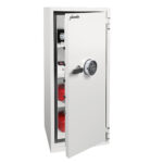 The Phoenix safe SS1460 Series Fortress pro, SS1465E is a high quality, fire and burglary security safe, This comes ready fitted with a VdS electronic code lock.
