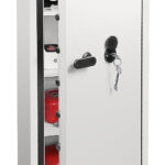 The Phoenix safe SS1460 Series Fortress pro, SS1465k is a high quality, fire and burglary security safe, This comes ready fitted with a VdS high security key lock.