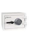 This Phoenix Safe ss1450 series SS1451E is a £4000 cash rated safe. This comes fitted with a high security electronic code lock.