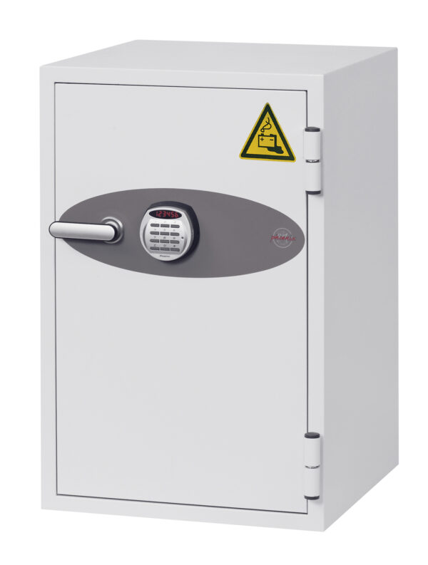 This Phoenix Safe BS0440 Series Battery Fighter BS0442E is a safe designed to charge Lithium ion batteries. It comes with fitted power points. Comes with a high security electronic lock.