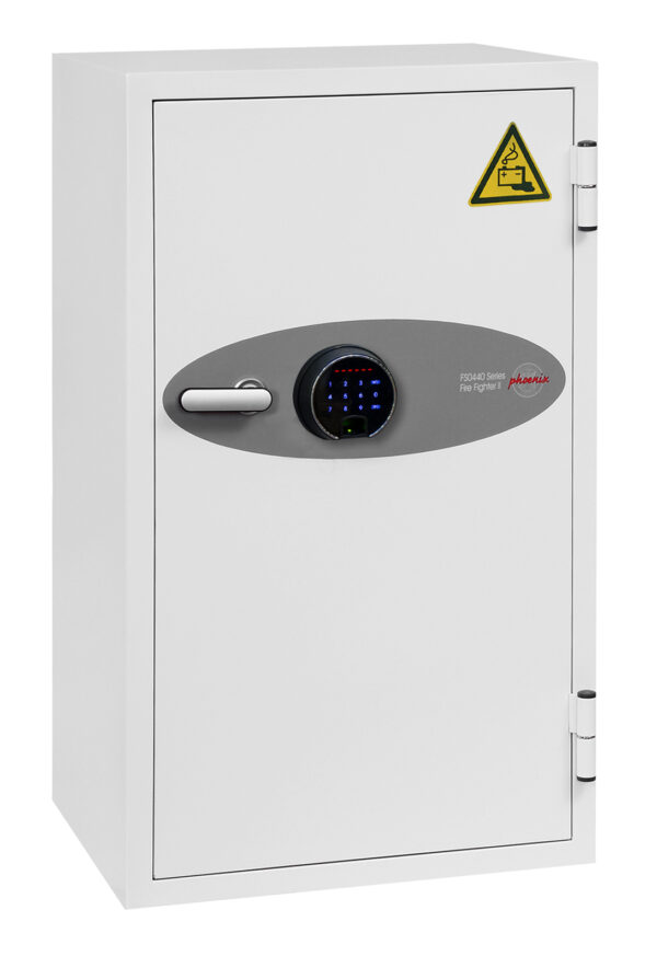 The BS0440 Series Battery Fighter BS0444F is a £2500 cash rated fire safe for paper records. It also comes with power points to charge lithium ion batteries safely. Fitted with 3shelves and secured by a touchscreen keypad and fingerprint lock.