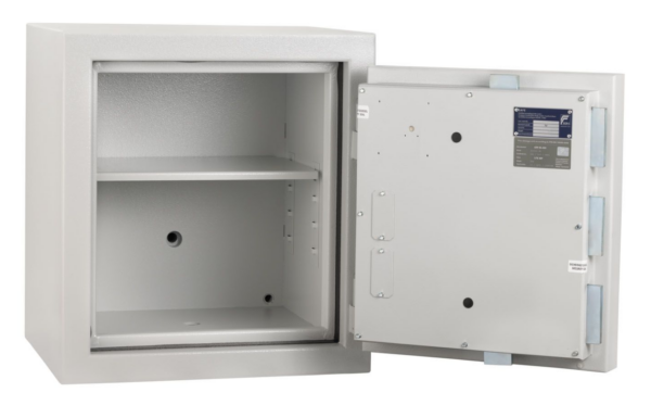 De Raat Eurograde 4 safe with factory watch winder hole Image shows factory fitted De Raat Watch winder hole.