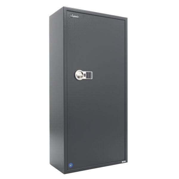 Phoenix Safe Tucana Pro GS8032E for 8 guns. Fitted with ammo box and shelves for cleaning/miscellaneous items. Electronic code lock secures.