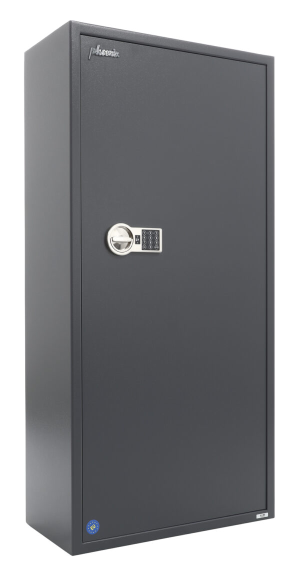 Phoenix Safe Tucana Pro GS8032E for 8 guns. Fitted with ammo box and shelves for cleaning/miscellaneous items. Electronic code lock secures.