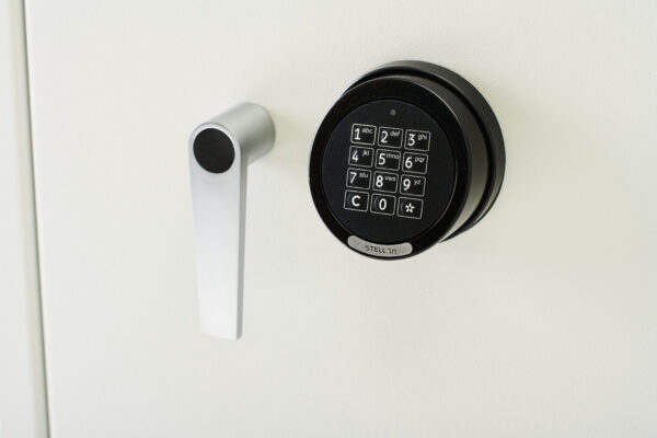 De Raat Stellar combination code lock. Its a highly reliable multi user electronic lock .
