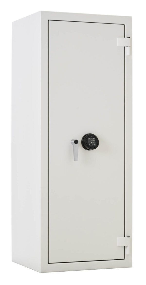This De Raat Prisma Grade 3 size 5e IS A EURO GRADE 3, £35,000rated security safe. Ideal jeweller safe, commercialsafe or retailer safe. It comes with a high quality electronic code lock.