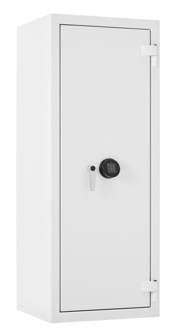 This Prisma Grade 3 size 7e is a Euro Grade 3, £35,000 cash rated security safe. Perfect Jeweller safe or retail commercial cash safe. Fitted with a multi used electronic code lock.