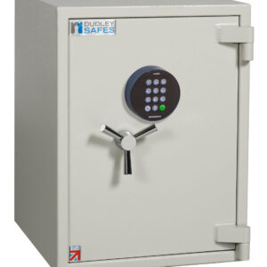 The Dudley Europa Grade 0 size 3e is a security safe for commercial use. Its heavy duty and comes with a durable electronic code lock.