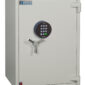 The Dudley Europa Grade 0 EUR0 size 4e offers great size in this heavy duty retailer safe or even safe for the home or office safe. It comes with a durable electronic code lock.