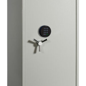 This Dudley Europa Grade 0 EUR0 size 6e is a large commercial safe or office safe. Its heavy duty and will last for generations. It comes with a durable electronic code lock.