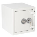 De Raat Prisma Grade 0 size 0k with key lock. Safe for the home, office safe and security safe.